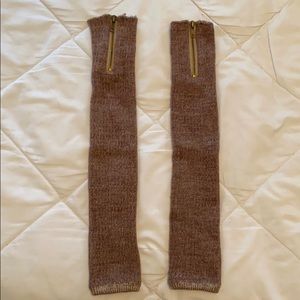 Leg warmers